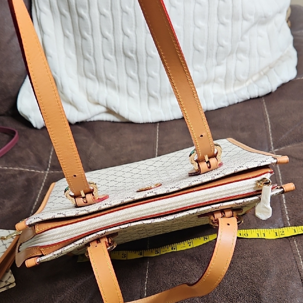 Rioni Hannah Women’s Tote With Porto Checkbook Wallet Set - Picture 11 of 17